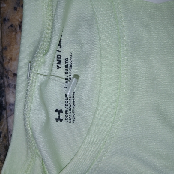 Under Armour Light Green Long Sleeve Shirt Boys Medium New With Tags - Picture 5 of 6